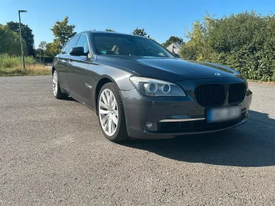 Gebraucht BMW 730 245 PS (180 kW) 2012 Braun Limousine