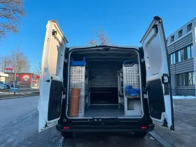 Gebraucht Opel Vivaro 120 PS (88 kW) 2018 Weiß Van / Kleinbus