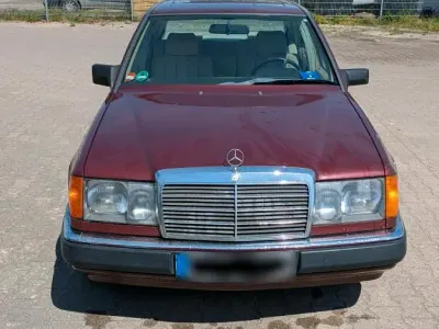 Usata Mercedes E230 1987 Rosso Berlina