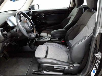 Second-hand Mini Cooper S Classic 178 CP (130 kW) 2022 Negru Hatchback