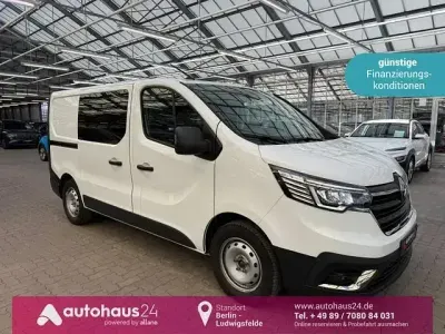 Begagnad Renault Trafic Komfort 150 HK (110 kW) 2022 Andere