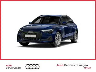 Gebraucht Audi A3 204 PS (150 kW) 2025 Navarrablau metallic Limousine
