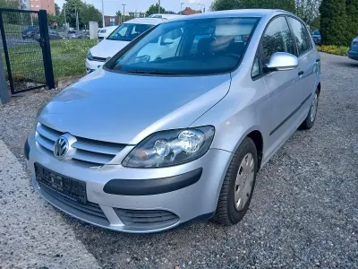 Używany VW Golf 116 KM (85 kW) 2005 Srebrny Minivan