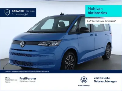 Usado VW Multivan Basis 150 HP (110 kW) 2024 Azul Monovolume