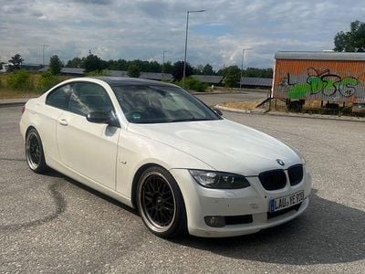 BMW 325