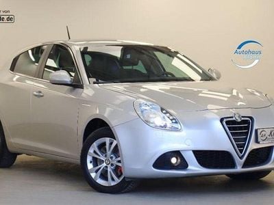 Usata Alfa Romeo Giulietta Turismo 170 CV (125 kW) 2010 Argento Utilitaria