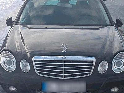 Second-hand Mercedes 220 170 CP (125 kW) 2007 Negru Berlinǎ