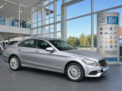 Gebraucht Mercedes C200 Exclusive 136 PS (100 kW) 2014 Silber metallic