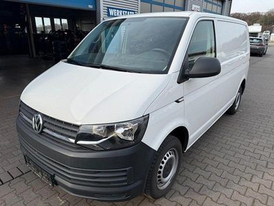 Gebraucht VW Transporter 102 PS (75 kW) 2018 Weiß Van