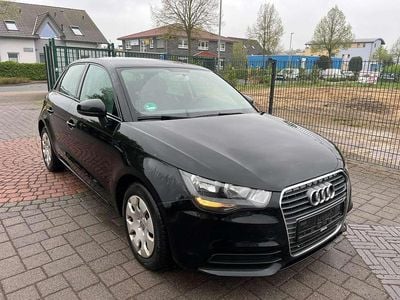 Gebraucht Audi A1 Attraction 86 PS (63 kW) 2014 Brillantschwarz Kleinwagen