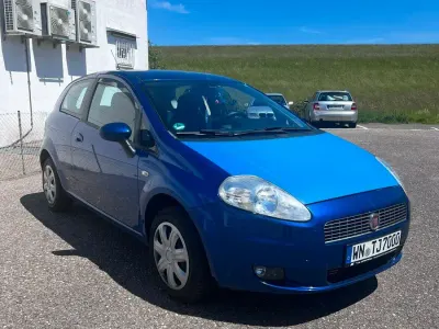 Gebraucht Fiat Punto 77 PS (56 kW) 2008 Blau Kleinwagen