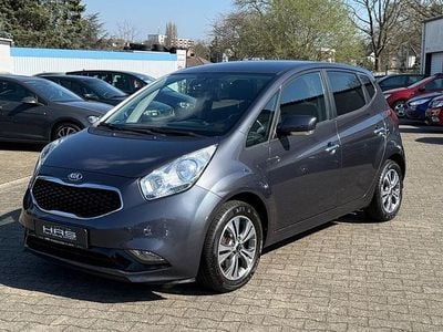 Gebraucht Kia Venga DREAM-TEAM Edition 90 PS (66 kW) 2015 Grau Kleinwagen