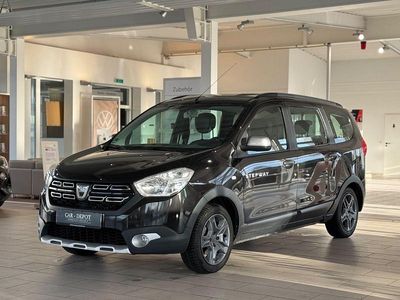 Gebraucht Dacia Lodgy Celebration 116 PS (85 kW) 2018 Schwarz Van / Kleinbus