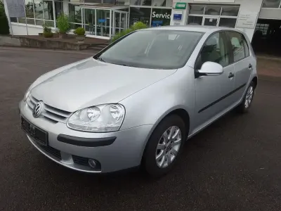 Gebraucht VW Golf IV Comfortline 102 PS (75 kW) 2006 Silber Limousine