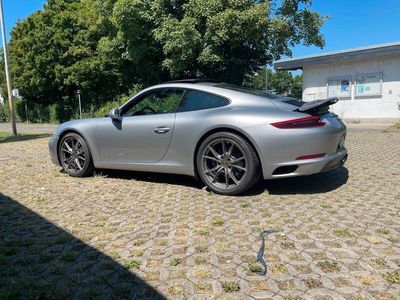 Porsche 911 Carrera