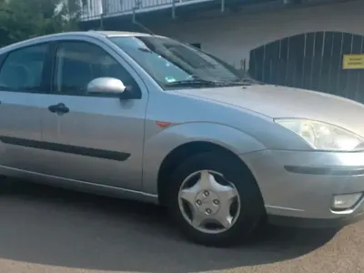 Gebraucht Ford Focus 101 PS (74 kW) 2005 Grau Limousine