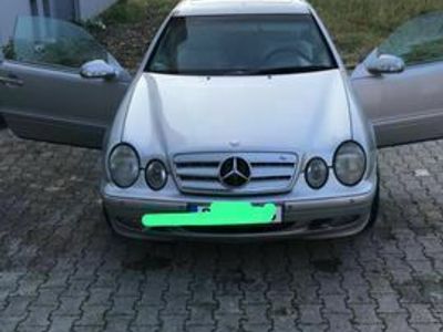 gebraucht Mercedes CLK320 Coupe Elegance