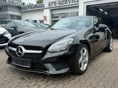 Gebraucht Mercedes SLC200 184 PS (135 kW) 2018 Schwarz Cabrio