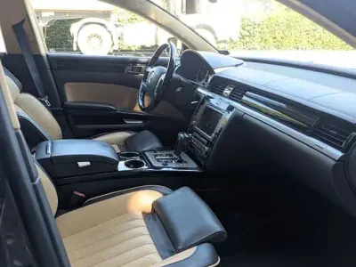 Gebraucht VW Phaeton Exclusive 239 PS (175 kW) 2012 Schwarz Limousine