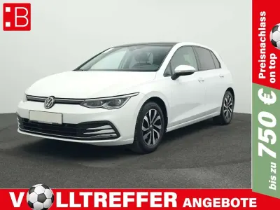 Gebraucht VW Golf VIII Active 150 PS (110 kW) 2022 Pure white Limousine