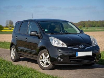 Second-hand Nissan Note 110 CP (80 kW) 2011 Negru Hatchback