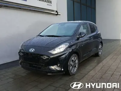 Neu Hyundai i10 Premium 79 PS (58 kW) 2025 Schwarz Kleinwagen