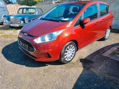 Usata Ford B-MAX 90 CV (66 kW) 2015 Rosso Monovolume