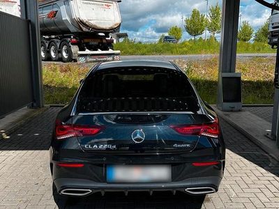 Gebraucht Mercedes CLA220 AMG line 190 PS (139 kW) 2022 Schwarz Limousine