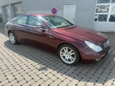 Gebraucht Mercedes CLS350 295 PS (216 kW) 2007 Rot Limousine