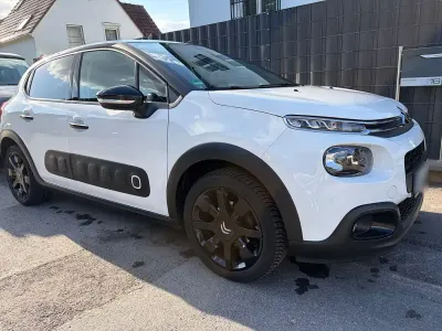 Gebraucht Citroën C3 Shine 83 PS (61 kW) 2019 Weiß Kleinwagen