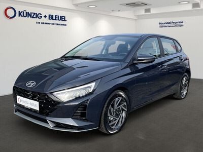 Gebraucht Hyundai i20 Trend 101 PS (74 kW) 2022 Andere farbe Kleinwagen