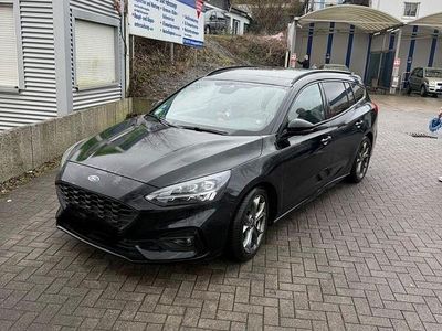 Gebraucht Ford Focus ST-Line 150 PS (110 kW) 2019 Schwarz Kombi