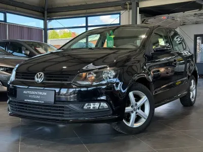 Gebraucht VW Polo Trendline 60 PS (44 kW) 2015 Schwarz Limousine