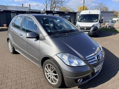 Gebraucht Mercedes A160 Avantgarde 82 PS (60 kW) 2010 Grau Limousine