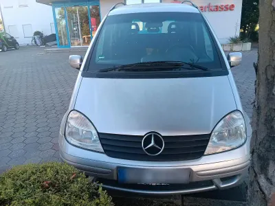 Gebraucht Mercedes Vaneo 91 PS (66 kW) 2002 Silber Van / Kleinbus