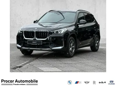 Neu BMW X1 136 PS (100 kW) 2025 Schwarz SUV