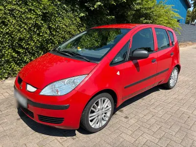 Gebraucht Mitsubishi Colt 95 PS (69 kW) 2007 Rot Kombi