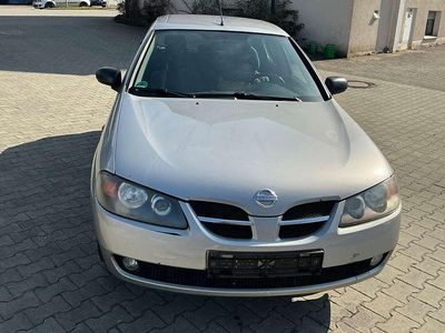 Gebraucht Nissan Almera Acenta 98 PS (72 kW) 2004 Silber Kleinwagen