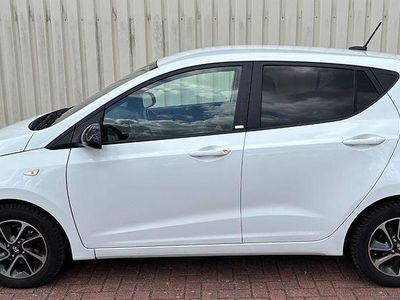 Weiß Gebraucht 2019 Hyundai i10 YES! Kleinwagen | 9.290 € (Fairer Preis)