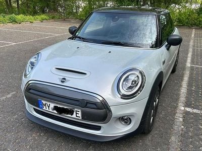 Second-hand Mini Cooper SE 135 kW (184 CP) 2020 Alb Hatchback