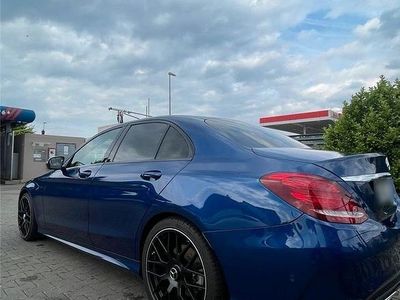 Gebraucht Mercedes C250 AMG line 211 PS (155 kW) 2017 Limousine