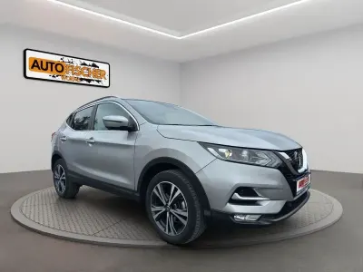 Gebraucht Nissan Qashqai N-Connecta 140 PS (102 kW) 2019 Silber SUV