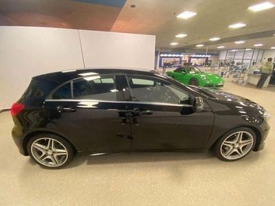 Second-hand Mercedes A180 StreetStyle 122 CP (89 kW) 2015 Negru Berlinǎ