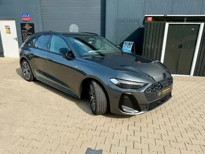 Neu Audi A5 Sport 204 PS (150 kW) 2026 Grau Kombi