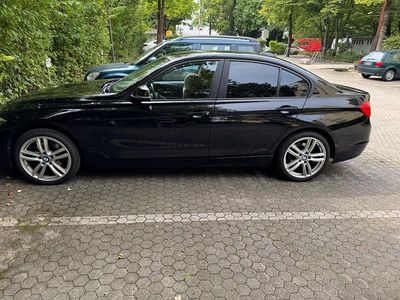 Usata BMW 320 184 CV (135 kW) 2014 Nero Berlina