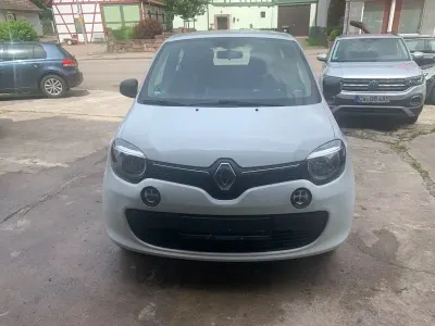 Gebraucht Renault Twingo LIMITED 69 PS (50 kW) 2018 Schwarz Kleinwagen
