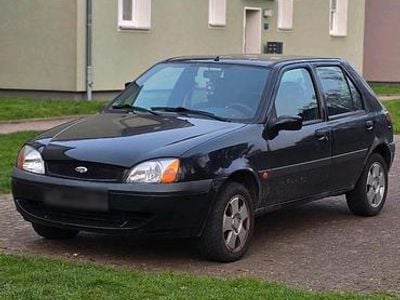 Gebraucht Ford Fiesta 75 PS (55 kW) 2001 Schwarz Kleinwagen