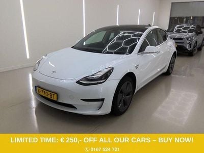 Weiß Gebraucht 2020 Tesla Model 3 Standard Range Limousine | 18.900 € (Guter Preis)