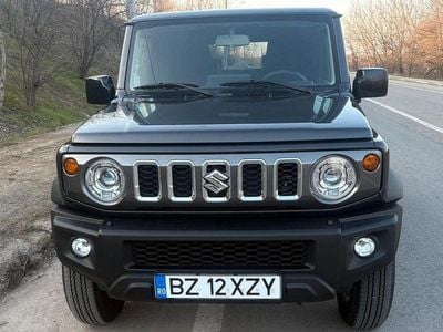 Neu Suzuki Jimny 102 PS (75 kW) 2025 Grau SUV