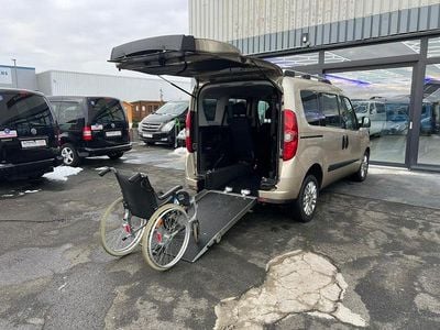 Gebraucht Fiat Doblò 90 PS (66 kW) 2010 Gold Van / Kleinbus